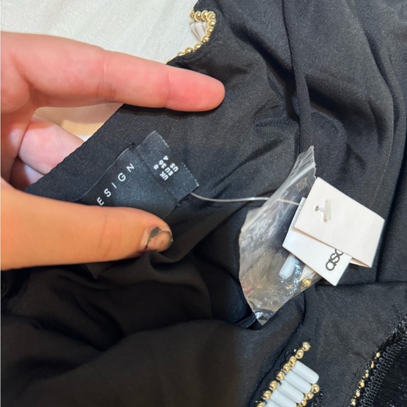 ASOS beaded set, new with tags, size 4 - Picture 3 of 3